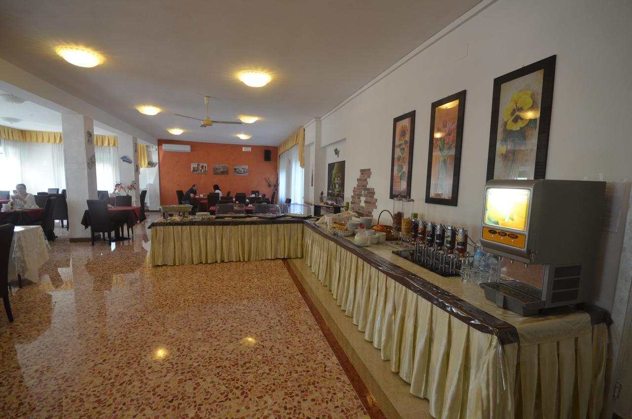 Hotel Astoria Desenzano del Garda Eksteriør bilde